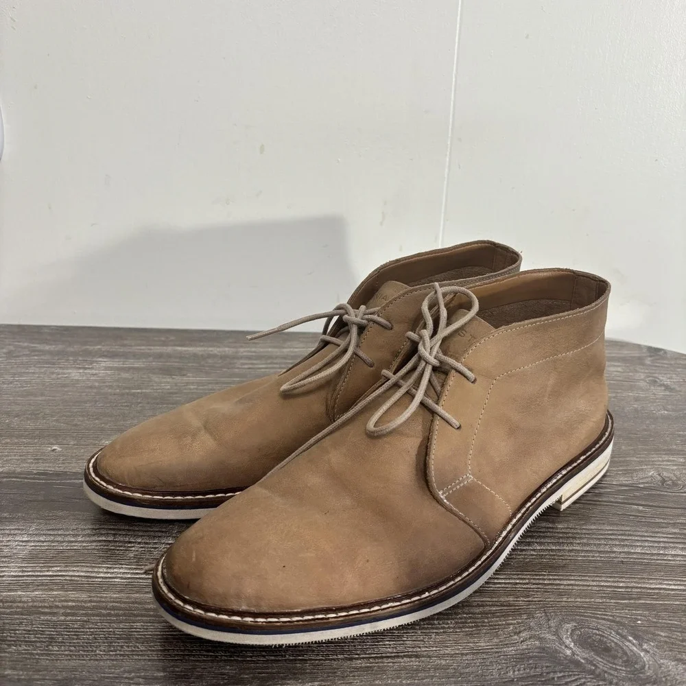 Bostonian Commonwealth Chukka Boots Mens Size 10.5 Beige Nubuck Ankle Casual